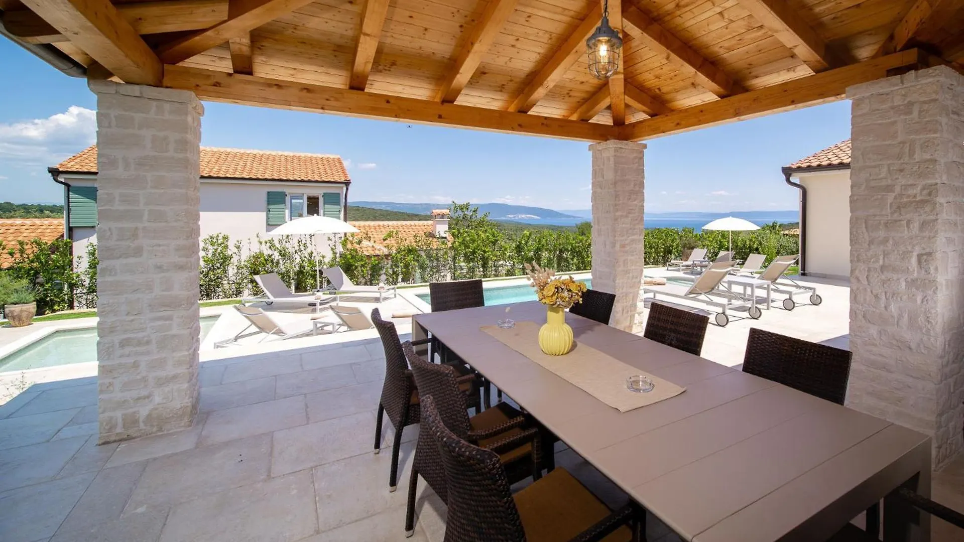 Kavran Mirana Luxury Villas